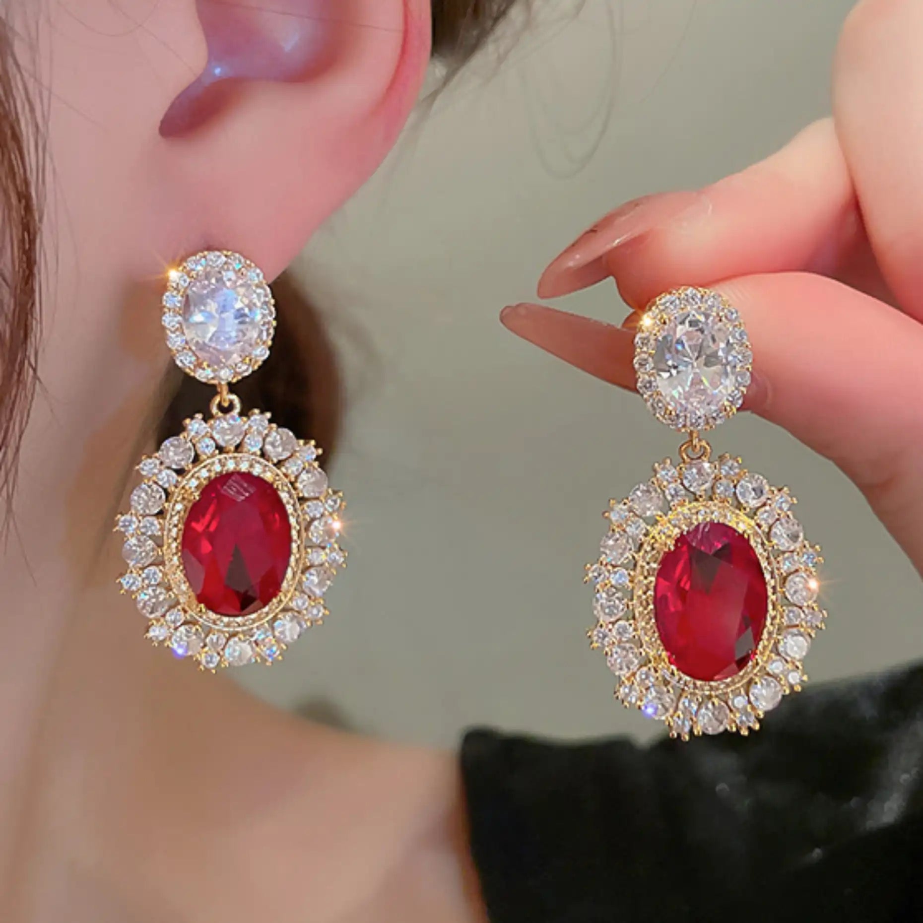 Luxury 18K Gold Red Stone Earrings