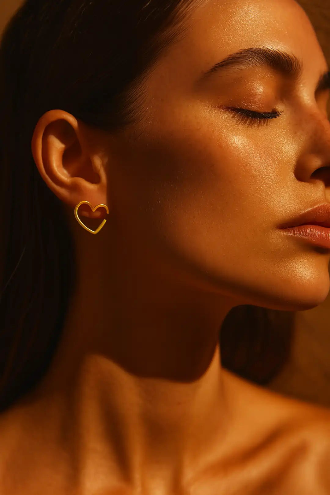 18K Gold Dripping Heart Hoop Earrings