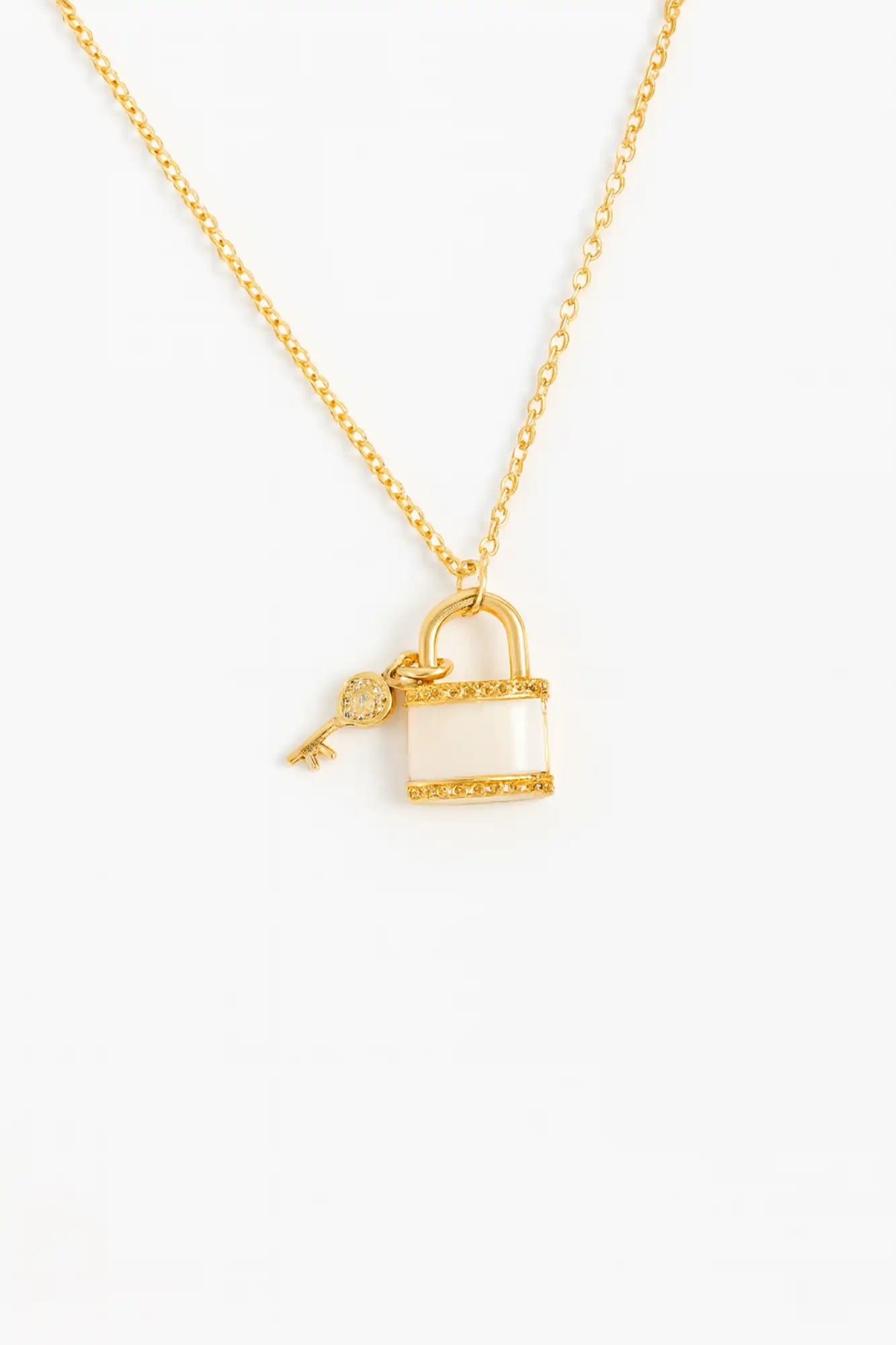 Zircon Shell Key Choker Necklace